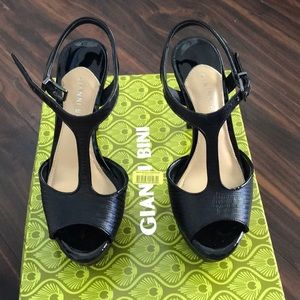 Gianni Bini Rylan Black size 6